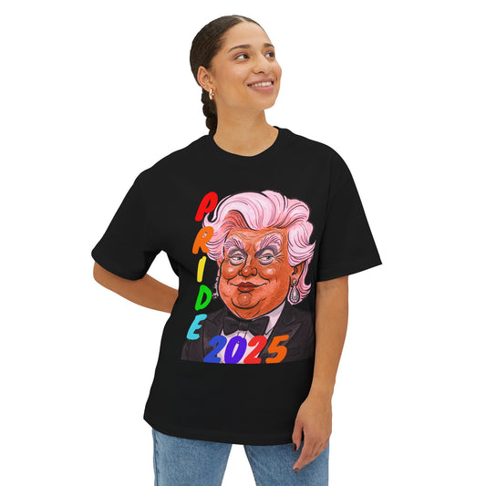Pride 2025 Queen Donna Boxy Tee, Unisex
